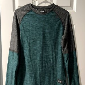 American Eagle Men’s Flex Athletic Long Sleeve, XS